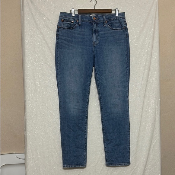 J. Crew Blue Slim Boyfriend Jeans. Size 31T - Picture 1 of 4